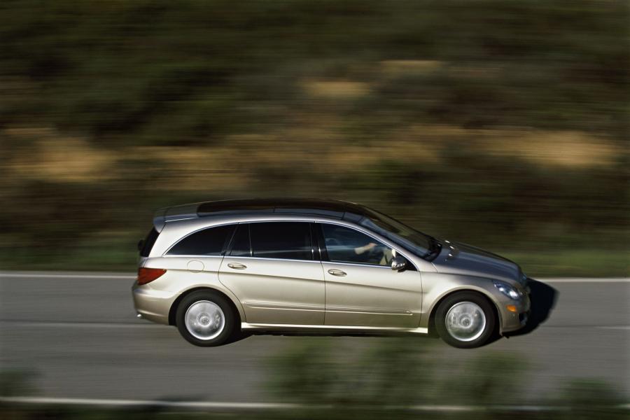  Mercedes-Benz R-Class 2006 года  (фото 207 из 331)